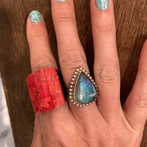Gorgeous red coral inlay ring